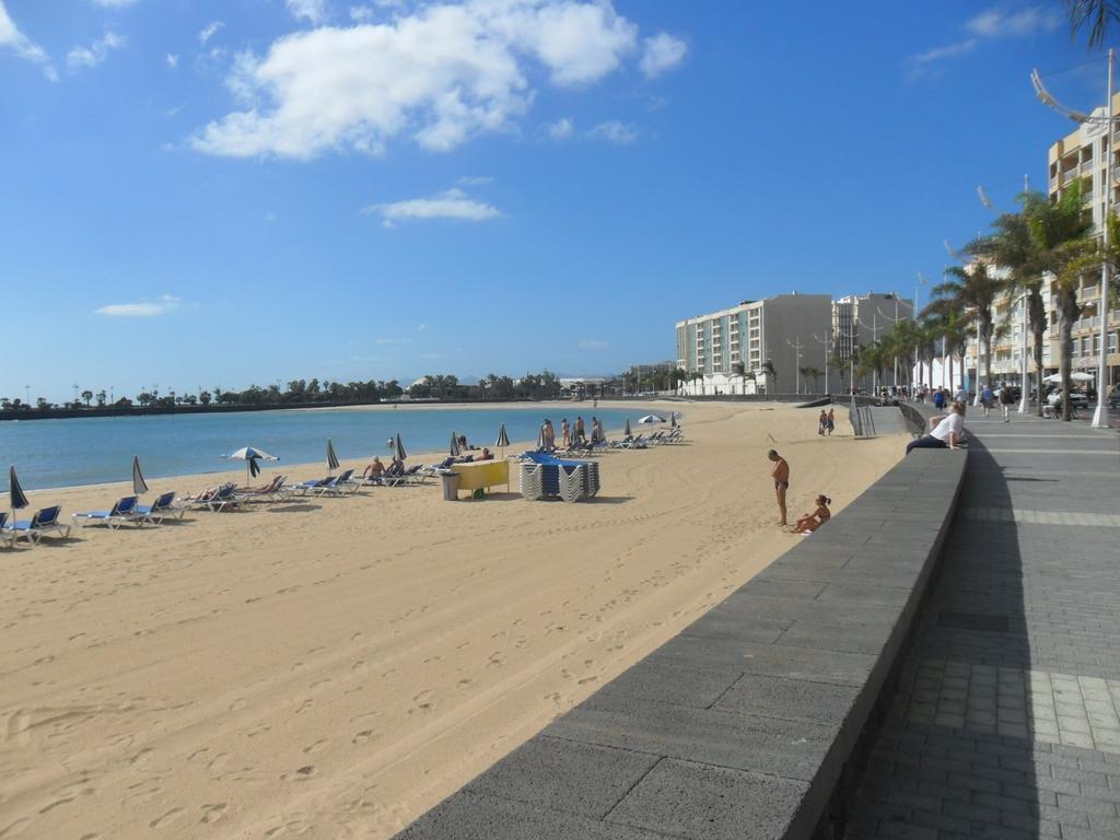 Апартаменты Aguilon Арресифе Экстерьер фото