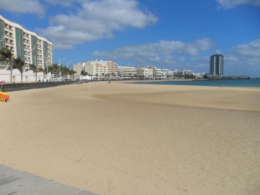 Апартаменты Aguilon Арресифе Экстерьер фото